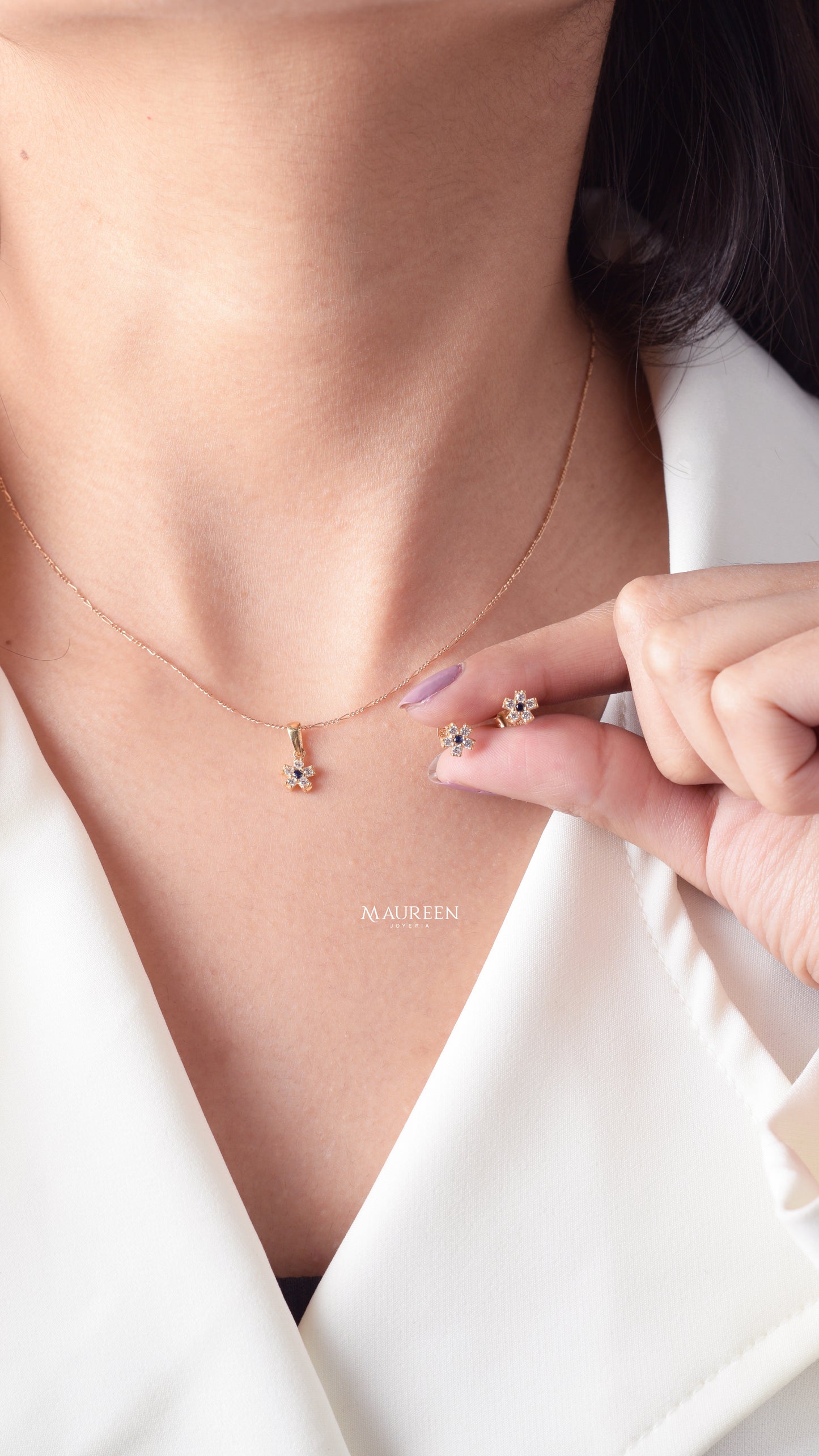 Juego de roseta con zafiro - Oro