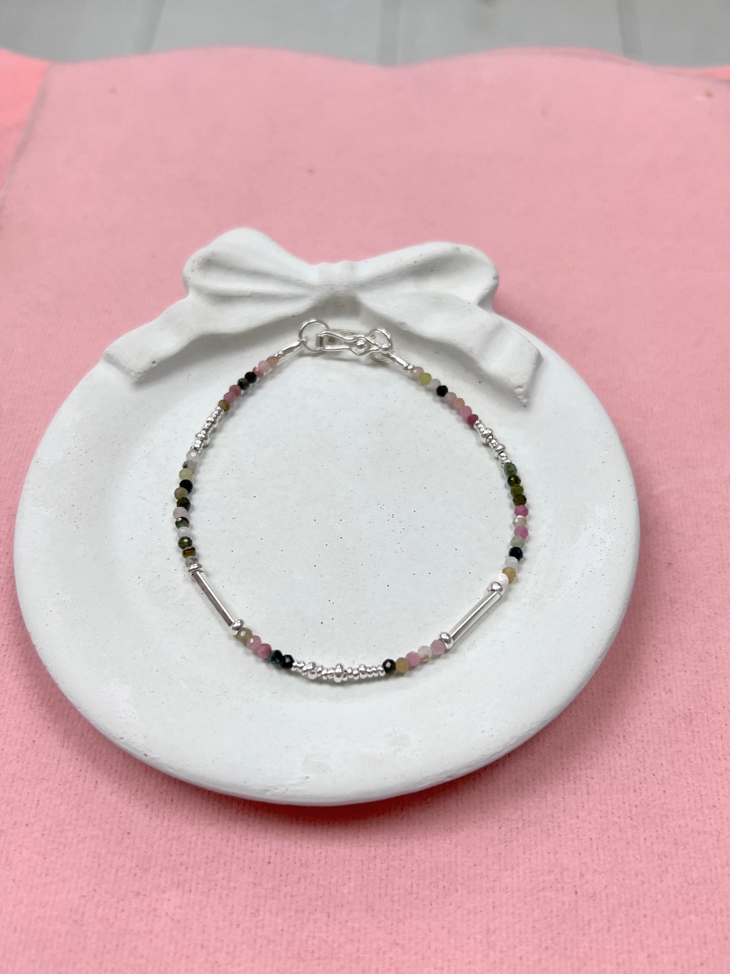 Pulsera piedra natural turmalina shakira con tubo - Plata