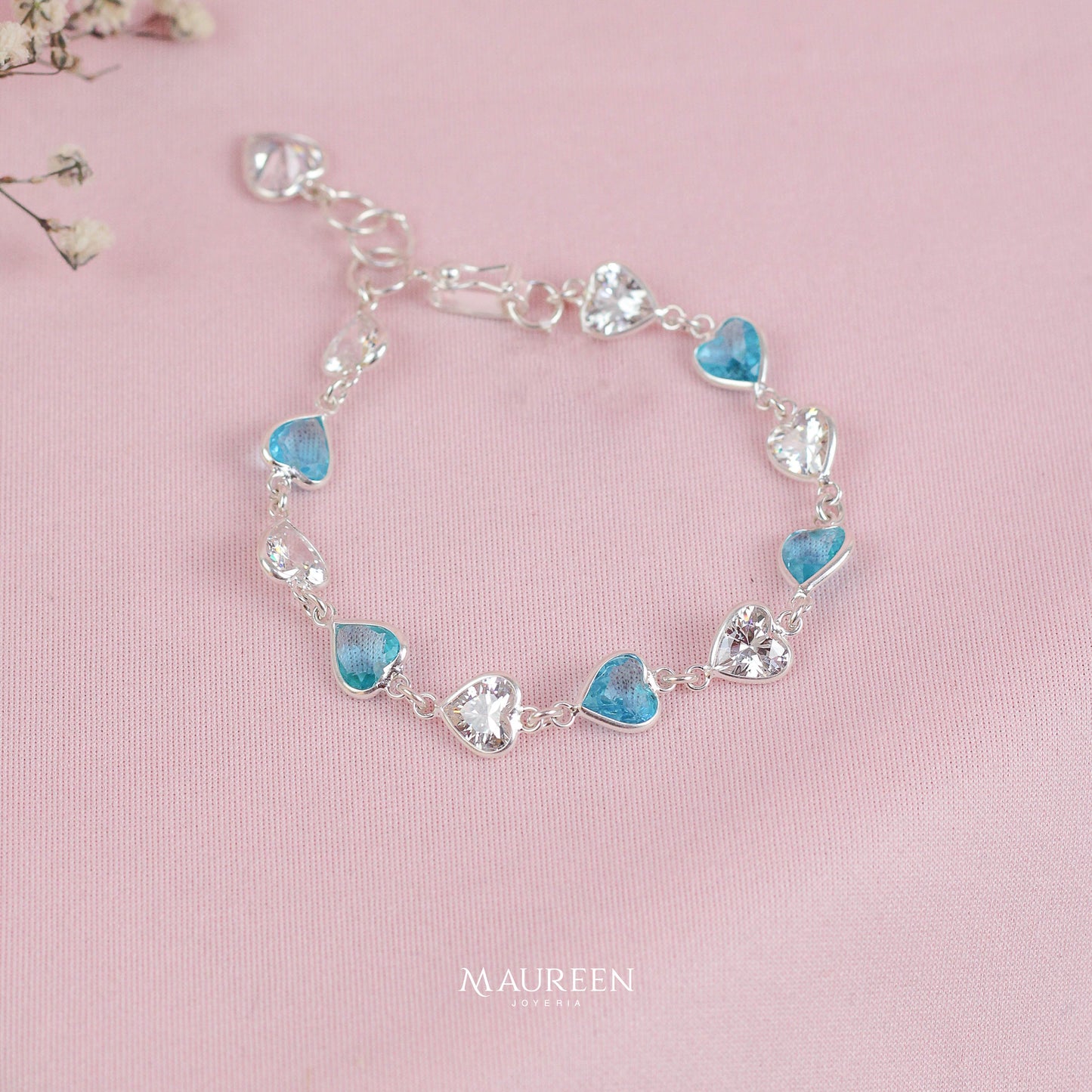 Pulsera corazon circones de color - plata