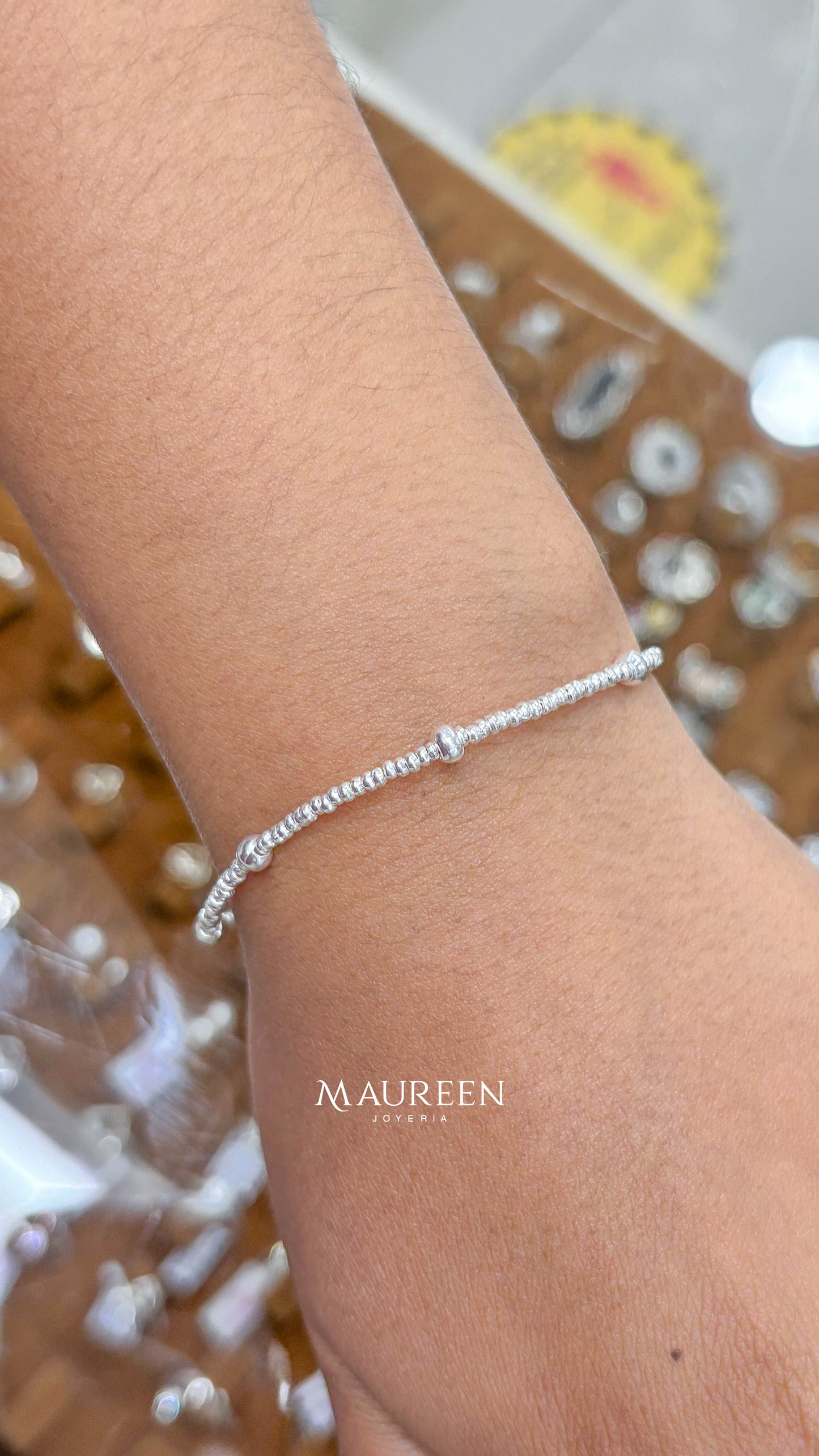 Pulsera chaquira mediana 6 esferas - Plata