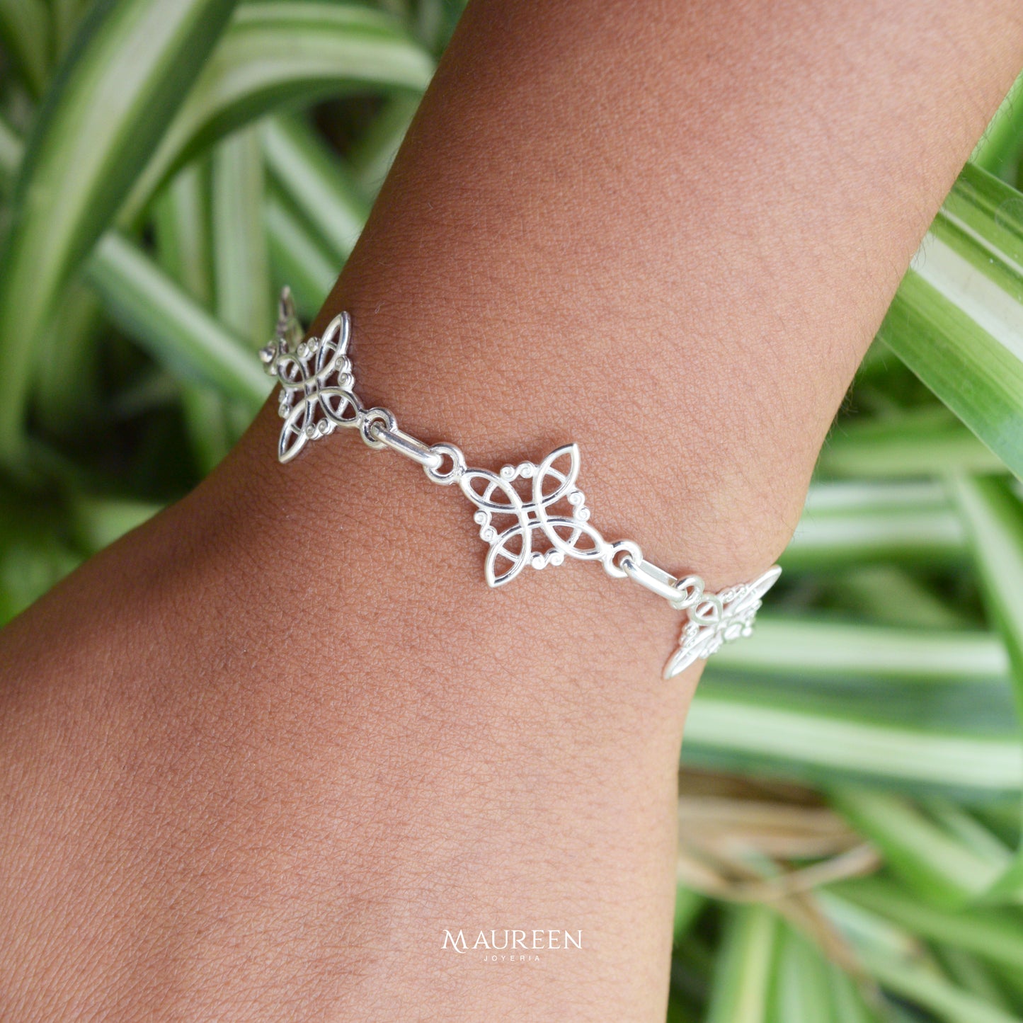 Pulsera nudo de bruja - Plata