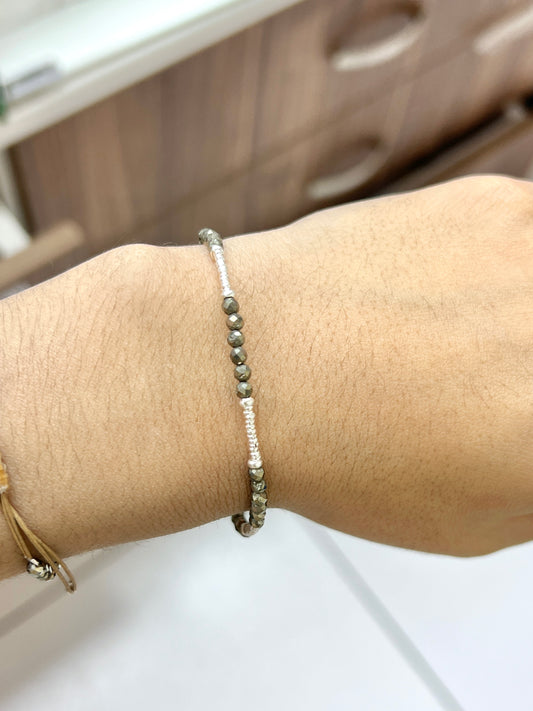 Pulsera 6 pirita y shakiras - Plata