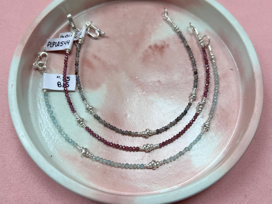 Pulsera piedra natural con shakira y 3 nudos- Plata