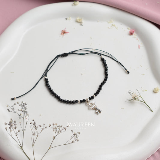 Pulsera de hilo con murano dije de llave - Plata