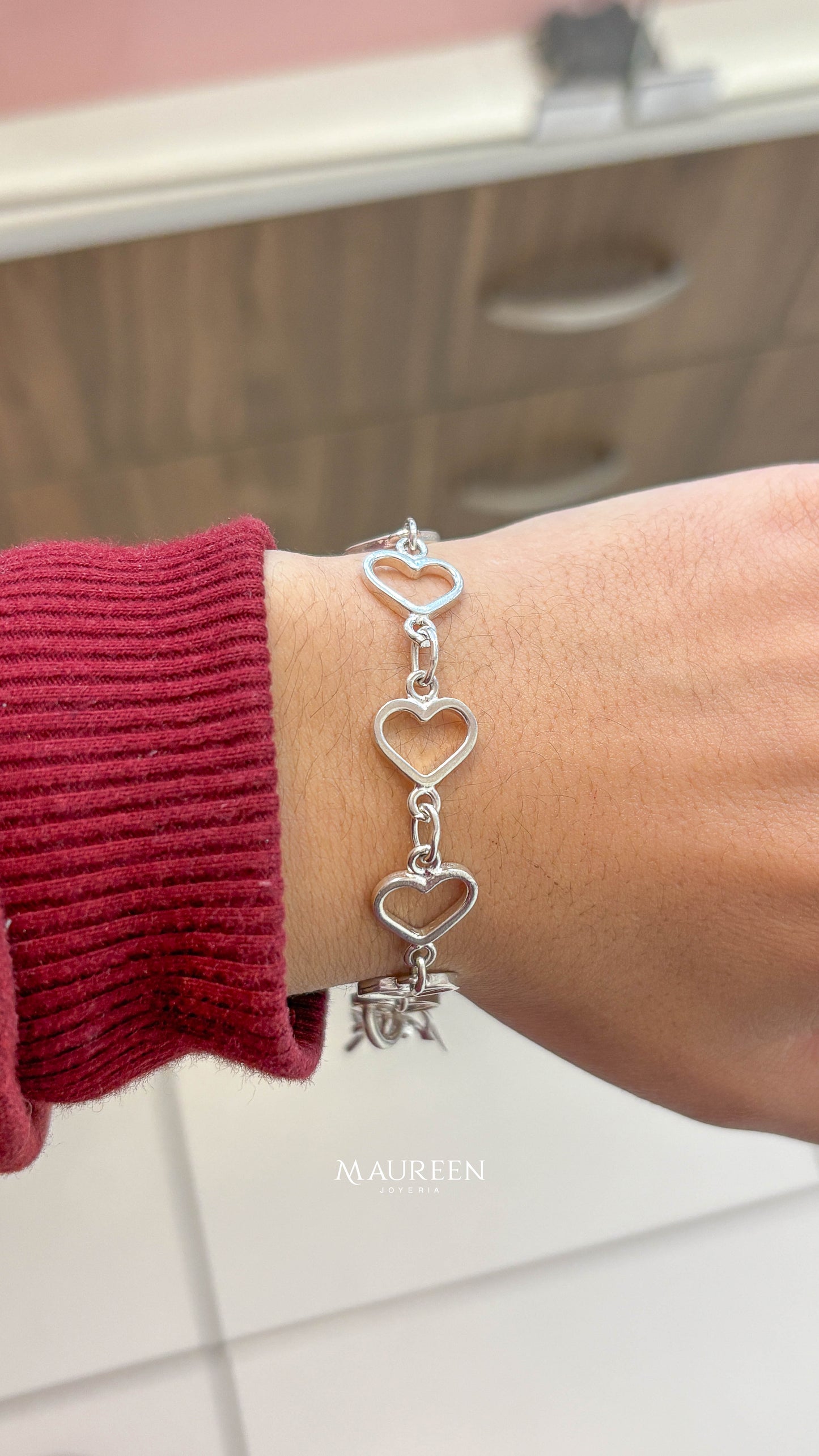 Pulsera corazones calados medianos - plata