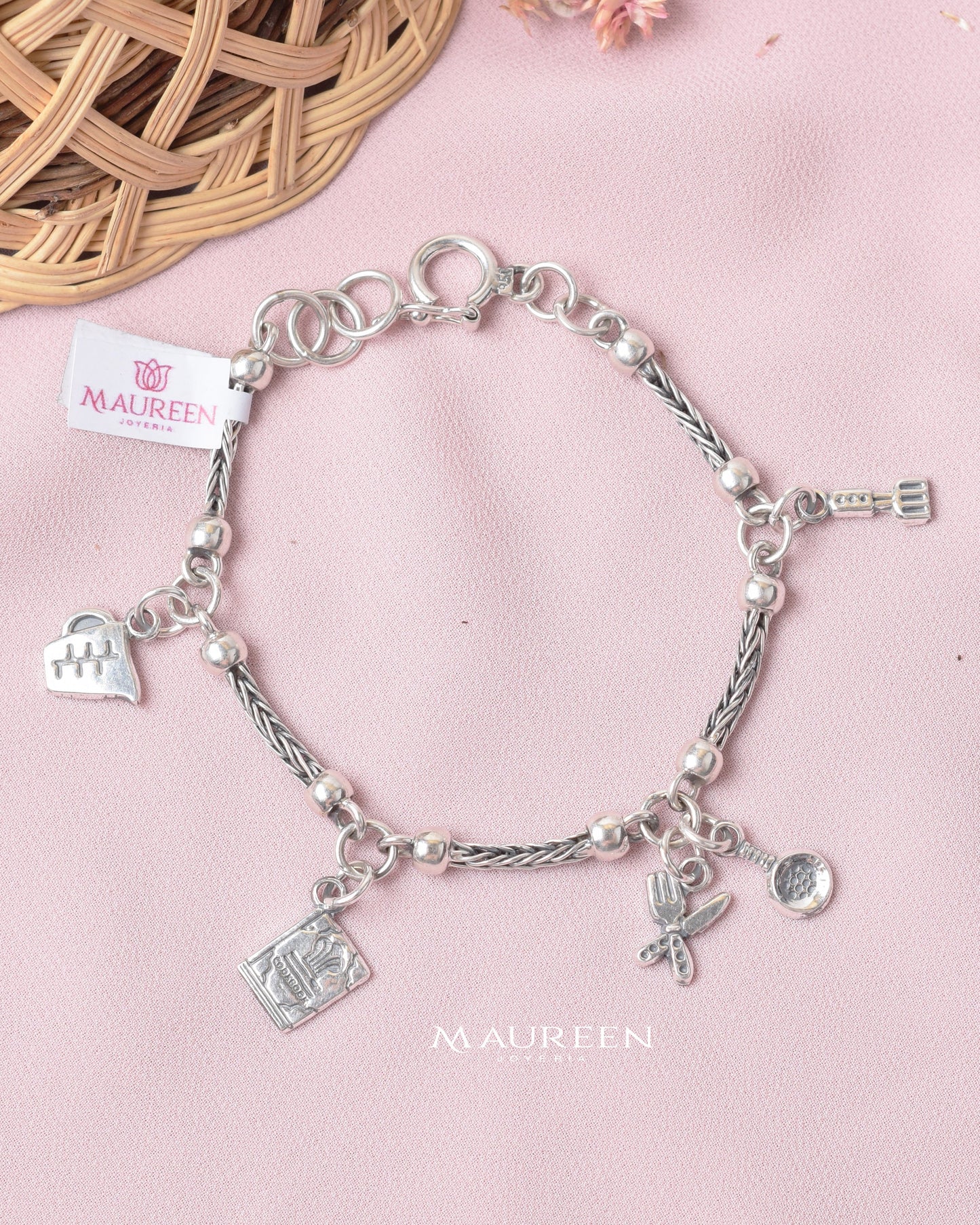 Pulsera con dijes gastronomia - Plata quemada