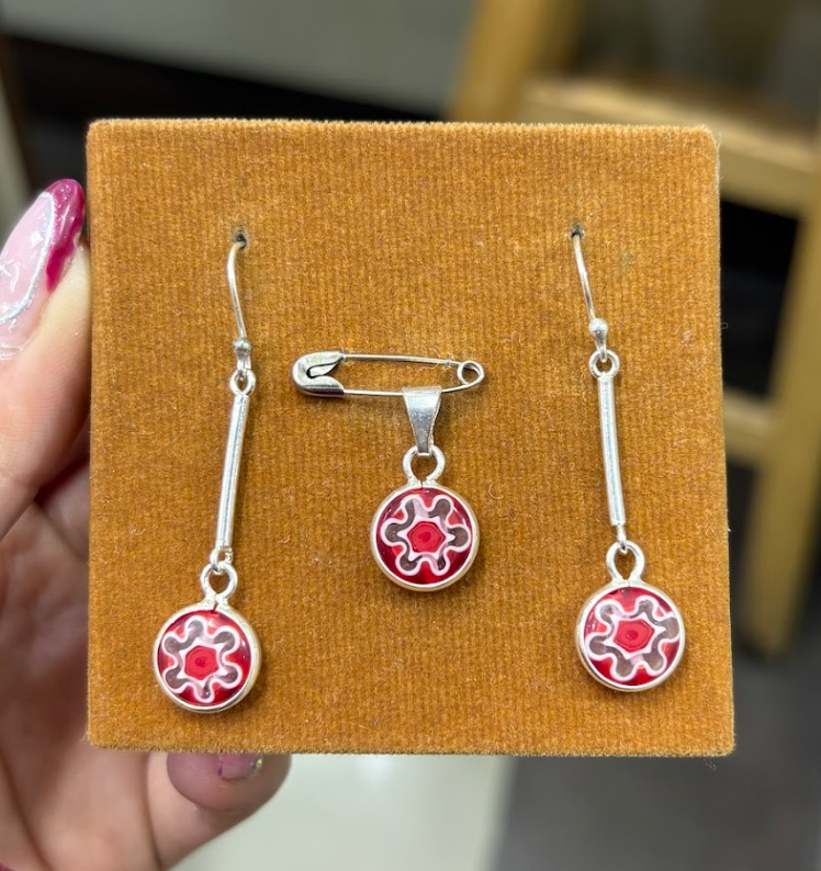 Juego flor rojo colgante- Plata