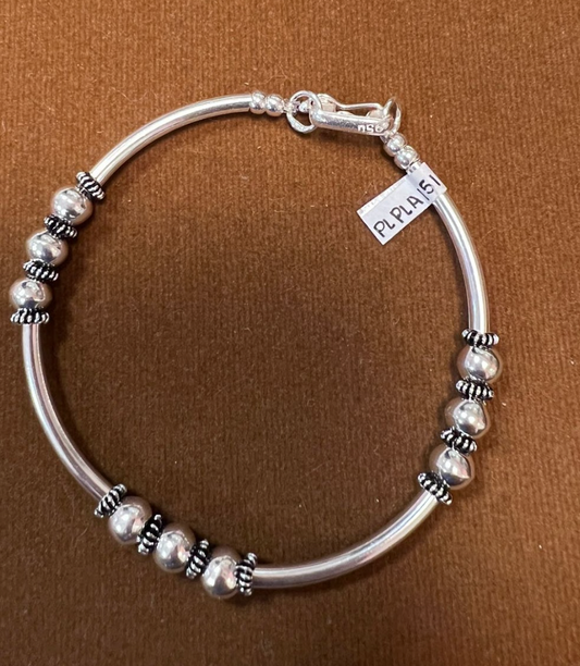 Pulsera puñera bolas, tubos y roscas - Plata quemada