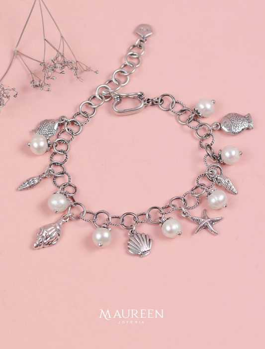 Pulsera entorchada perlas dijes mar - Plata quemada