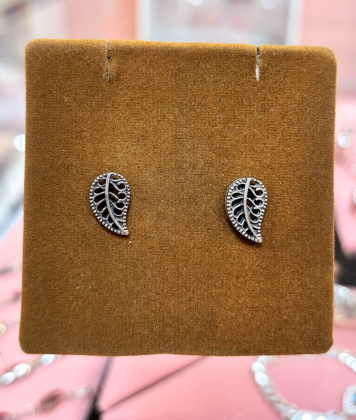 Arete hoja pegado - Plata quemada