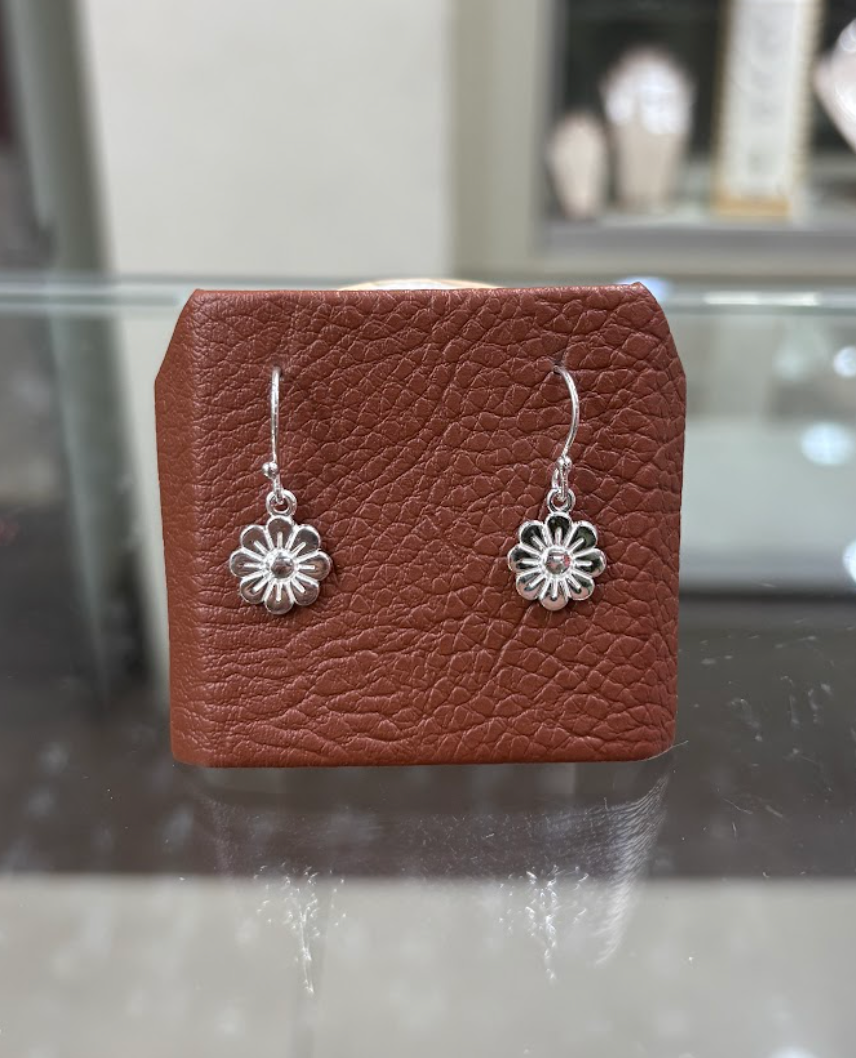 Arete flor 8 petalos con rayas colgante - Plata