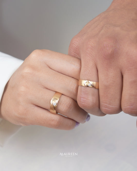 Aros de matrimonio corazon con circon - Oro