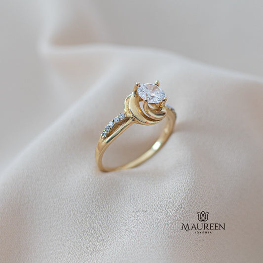 Anillo de compromiso enrollados con circones - Oro