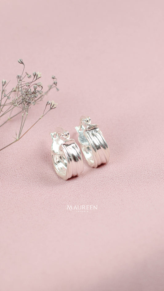 Argolla ancha tubos curveados - Plata