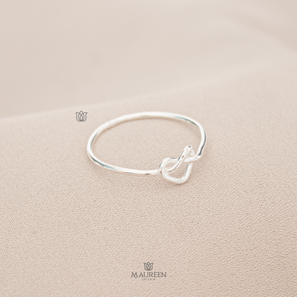 Anillo nudo corazon  - Plata
