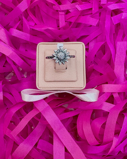 Anillo enroscado con girasol - plata