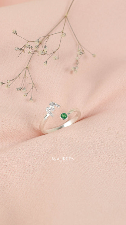 Anillo ajustable letras con punto de luz - Plata