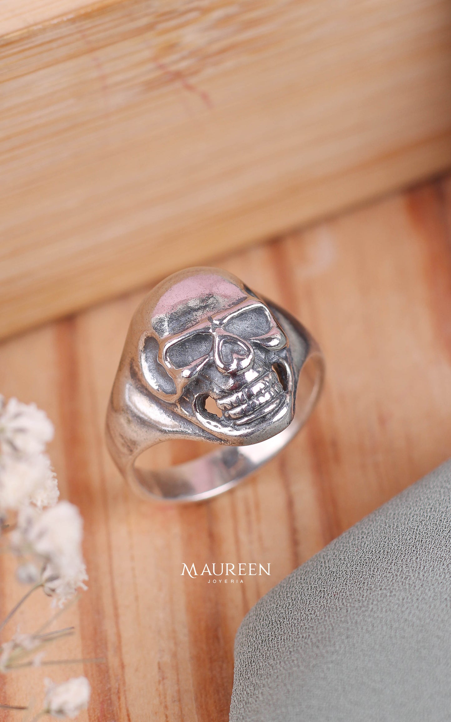 Anillo calavera plata quemada hombre - plata