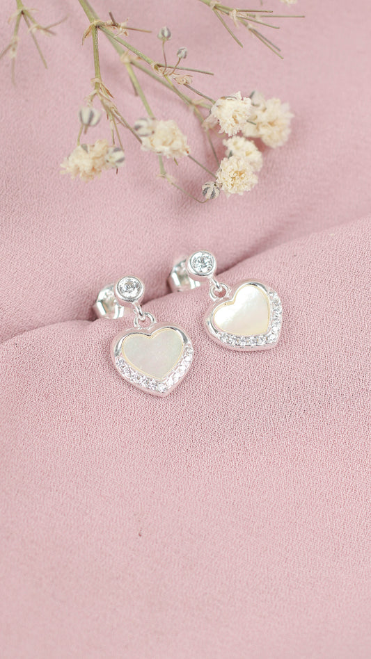 Arete con circón y corazón con nácar - Plata