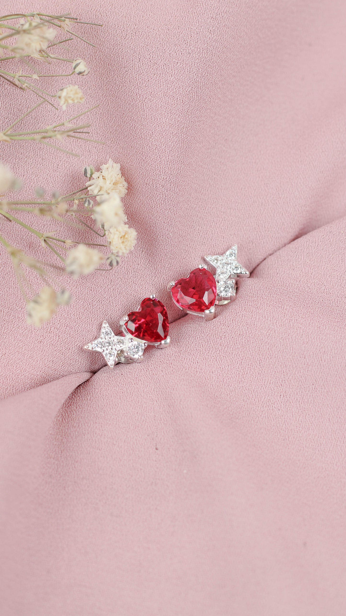 Arete corazon rubi y estrella con piedra blanca pegado - Plata
