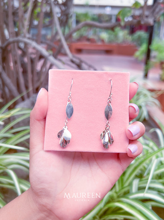 Arete racimo hojas tubo - plata
