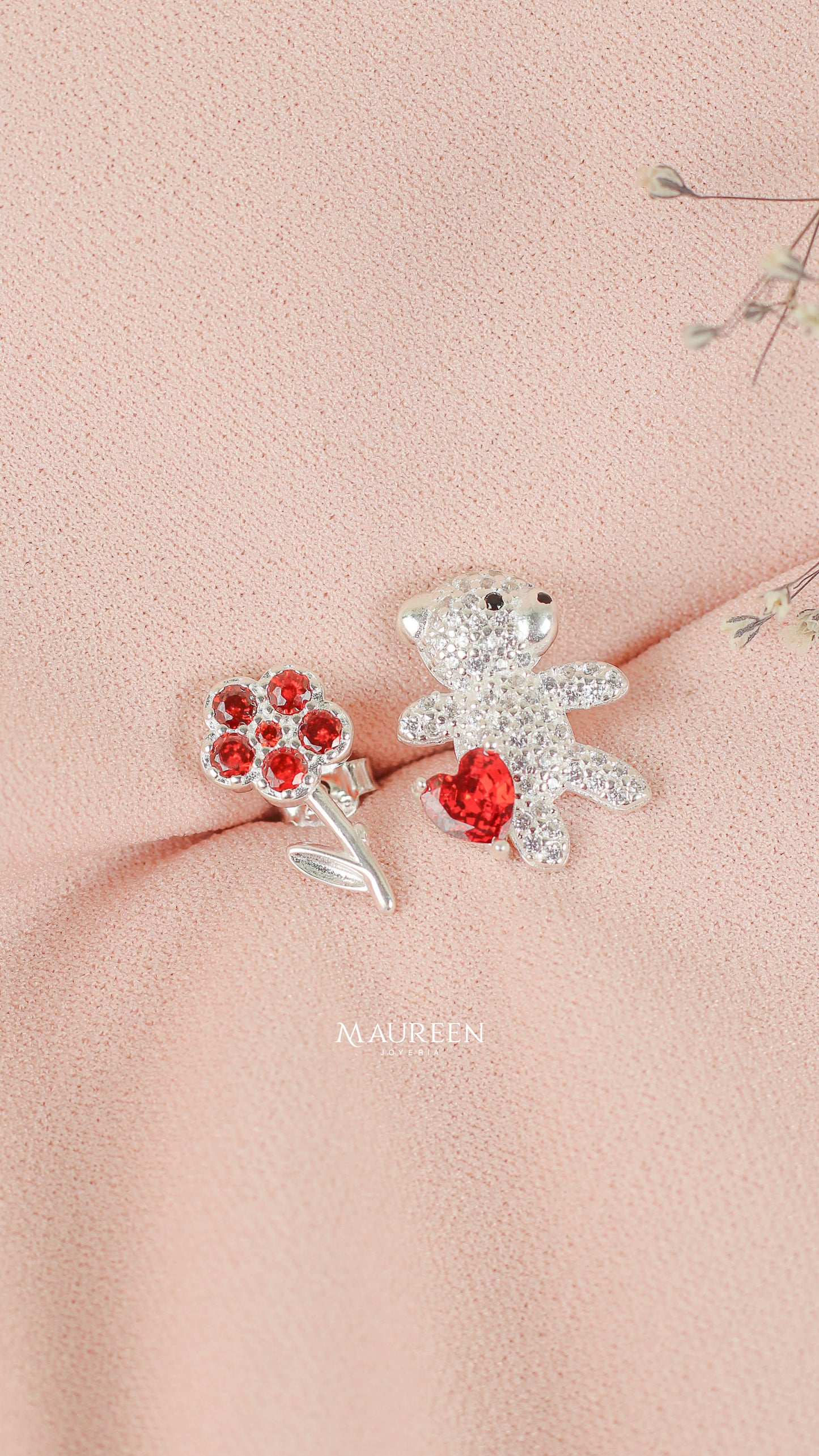 Arete  oso con circon y flor circon rubi - Plata