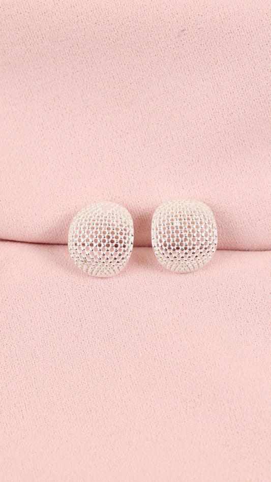 Arete oval curvo tejido pegado - Plata