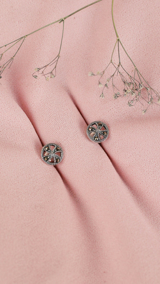 Arete marquesita circular pegado - Plata quemada