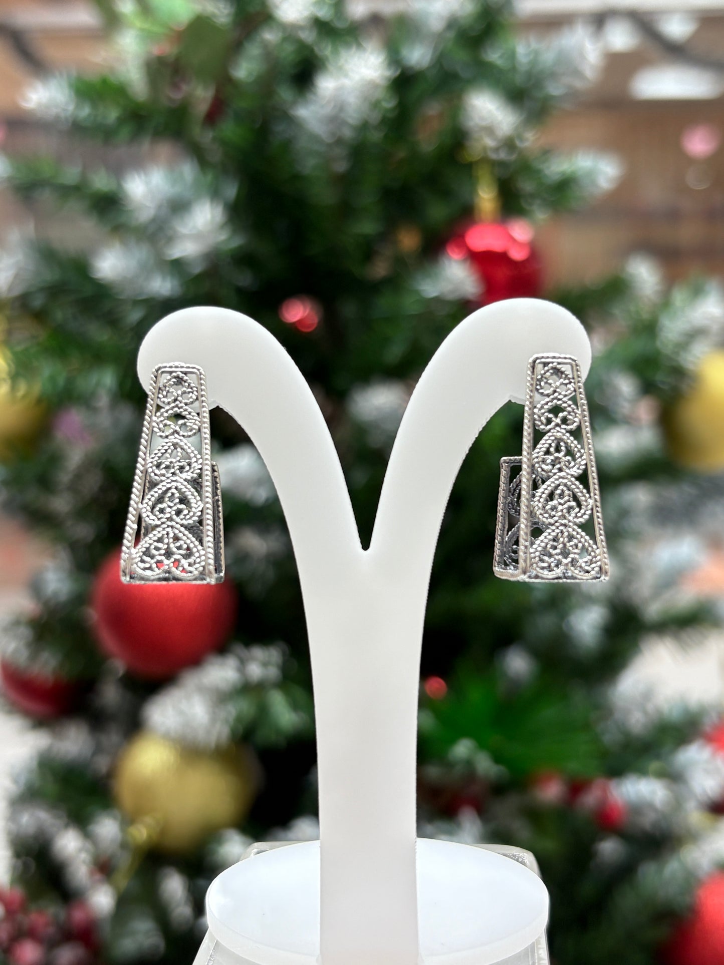 Arete filigrana corazones colgante poste  - Plata quemada