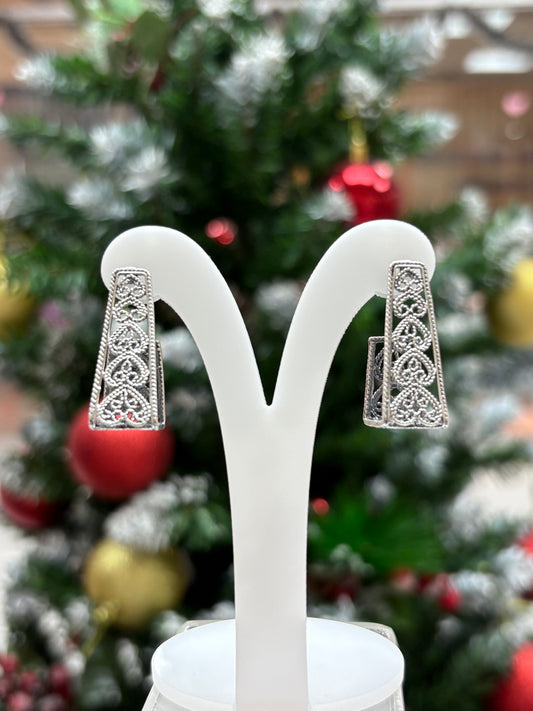 Arete filigrana corazones colgante poste  - Plata quemada