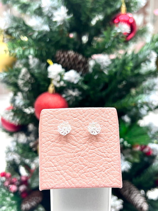 Arete filigrana flor petalos corazon pegado - Plata