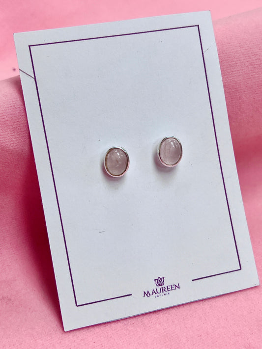 Arete oval cuarzo rosa pegado - plata