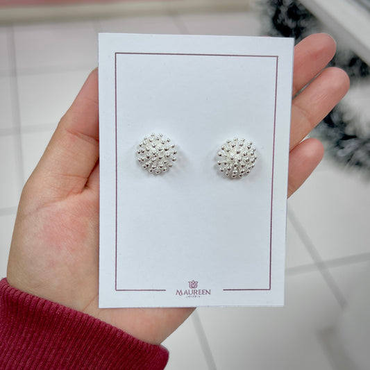 Arete circular puntos - plata