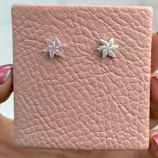 Arete flor plana pegado - plata