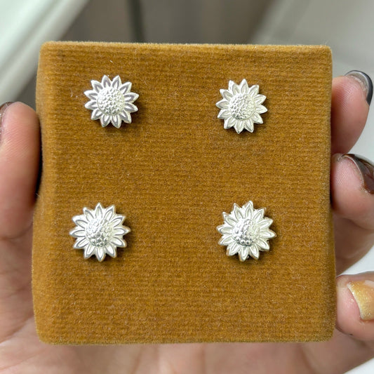 Aretes de girasol - plata