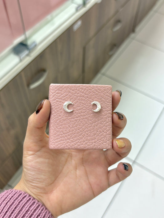 Arete luna diamantado con estrella pegado - plata