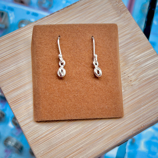 Arete donas entrelazadas pequeñas colgante - plata