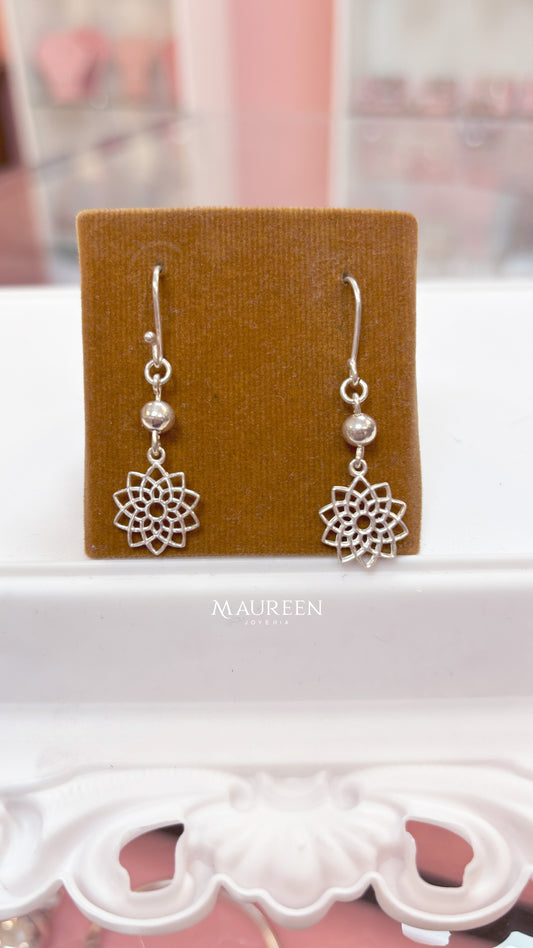 Arete mandala con esfera colgante  -   Plata