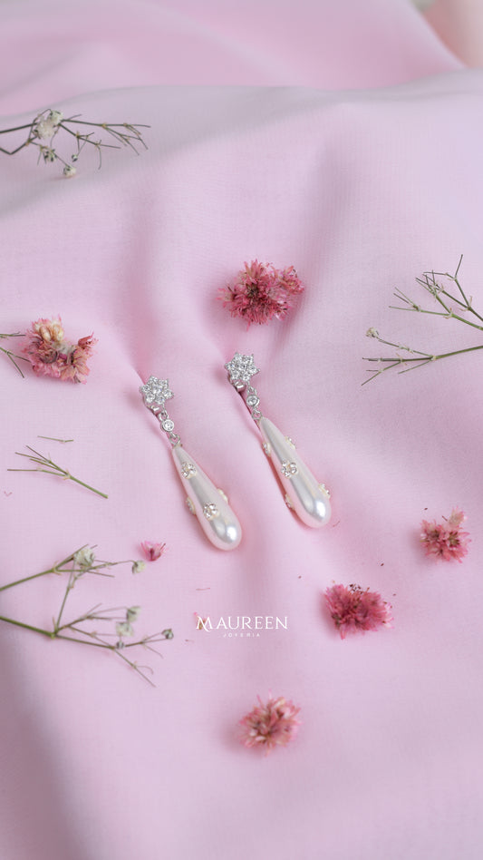 Arete perla gota con flores circones - Plata