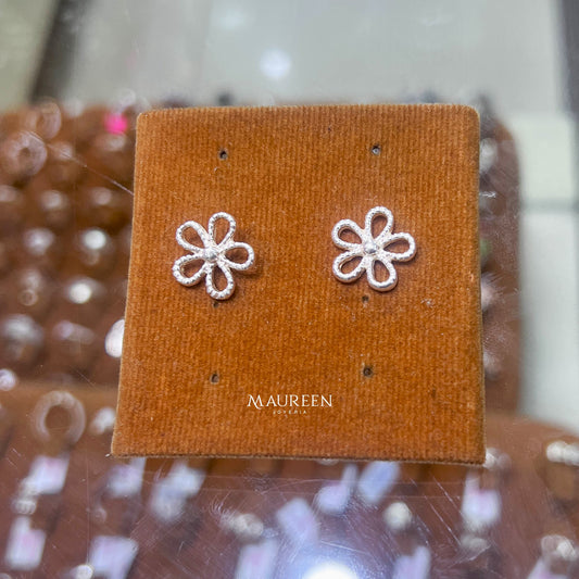 Arete flor calada - Plata