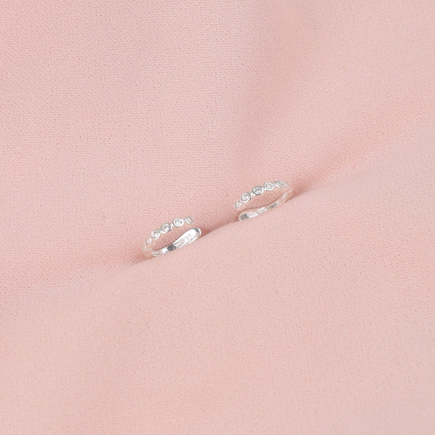 Arete piercing circulos con circon - Plata