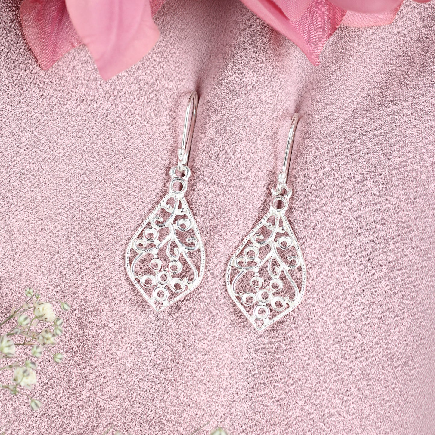 Arete hoja tejido calado colgante - Plata