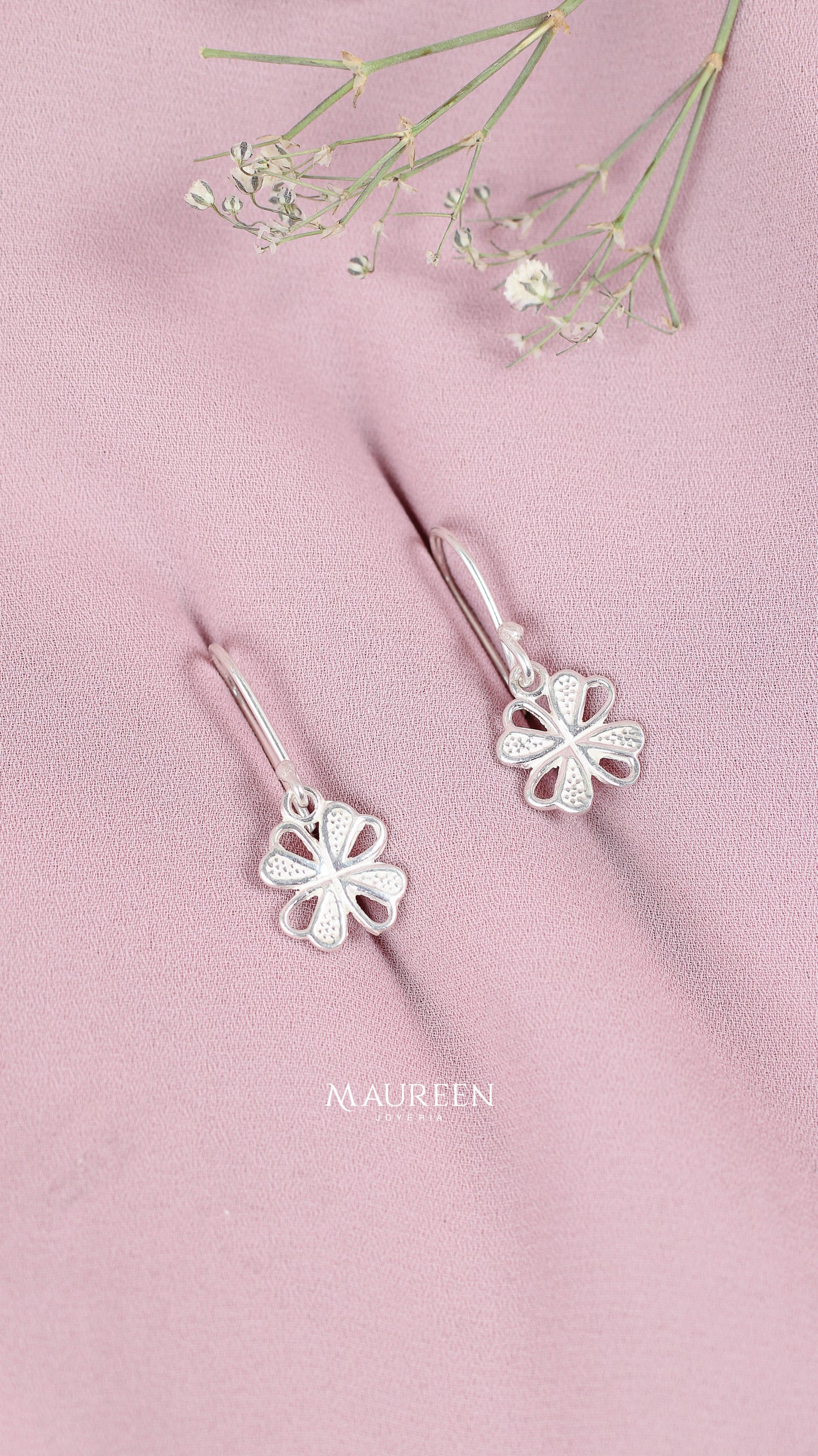 Arete colgante trebol de corazones - Plata