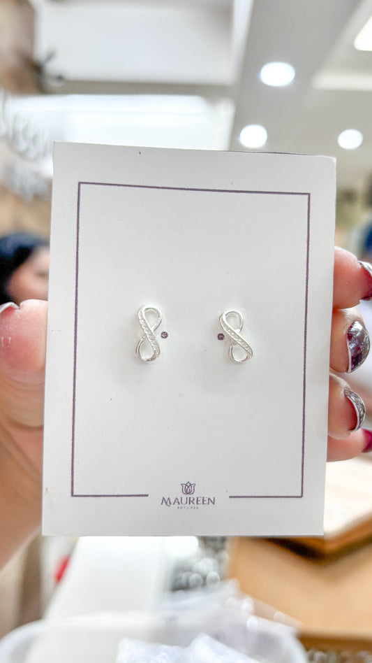 Arete infinito con puntos pegado