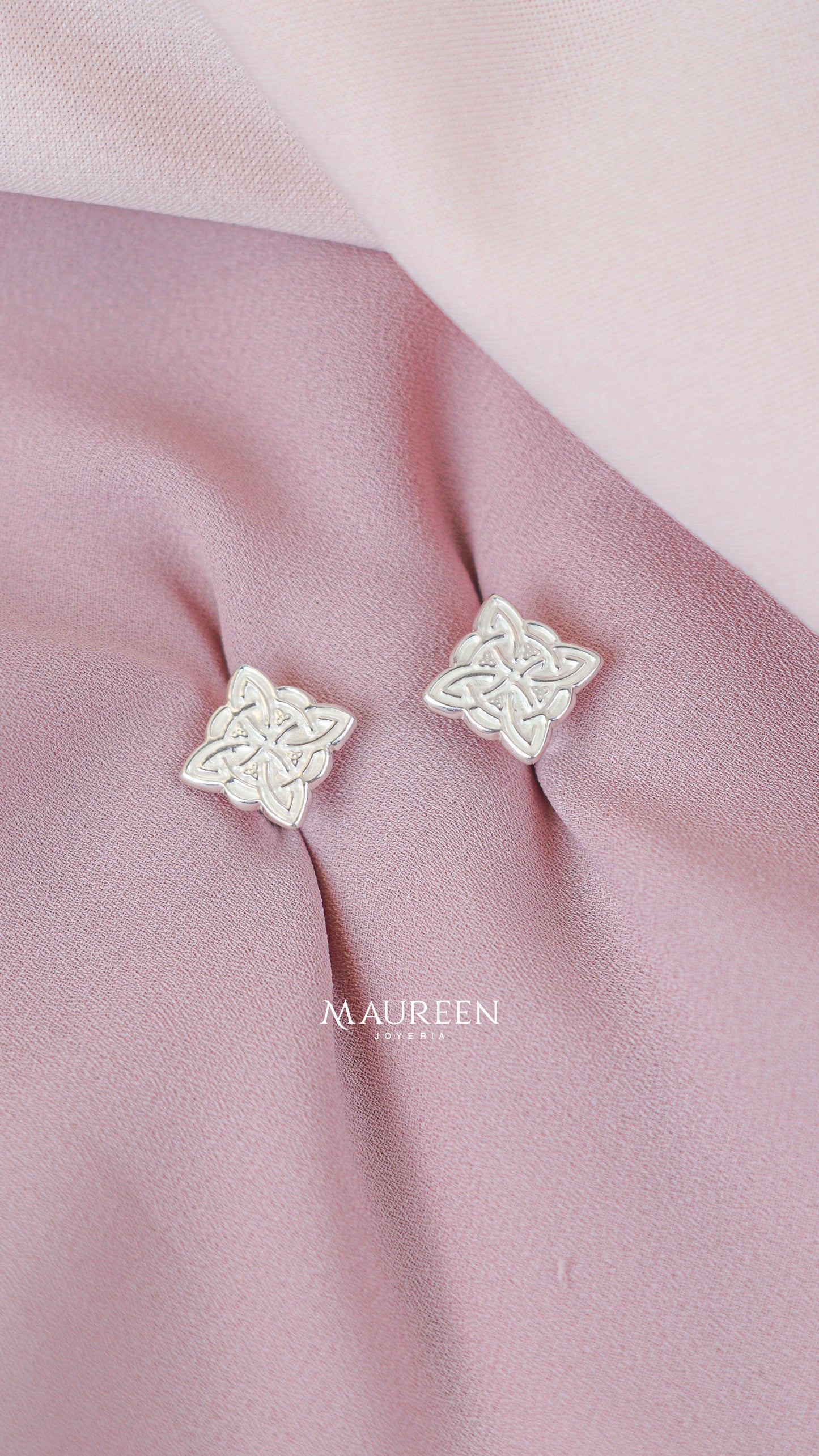 Arete nudo de bruja completo - Plata