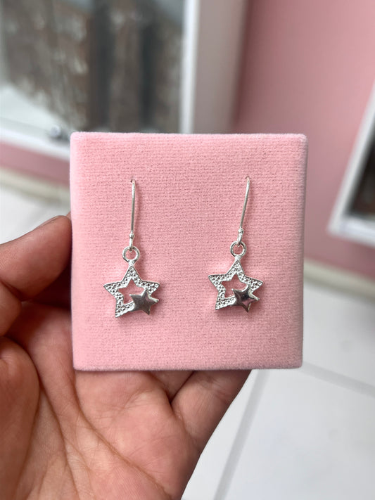 Arete estrella de mar mediana con puntos pegado- Plata