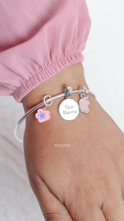 Pulsera rígida placa super maestra y flor - Plata