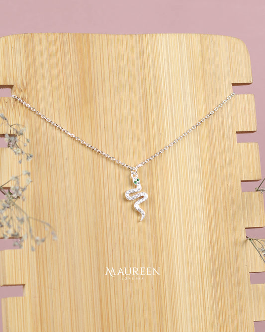 Collar serpiente ojos esmeralda - Plata