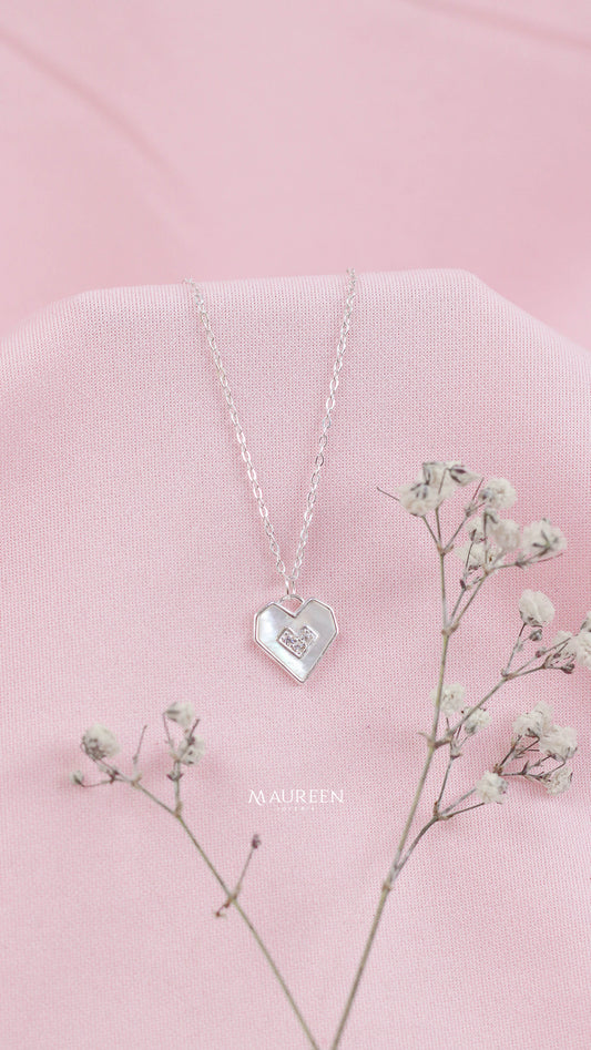 Collar corazon con nacar  - Plata