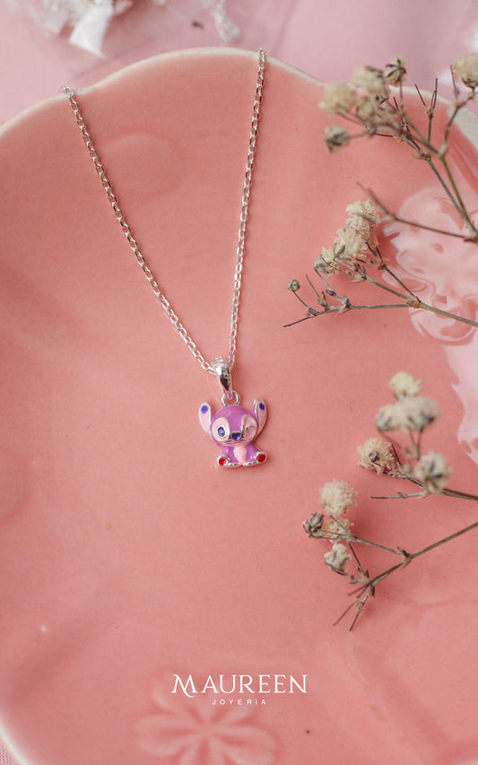 Collar Stich rosa Angel esmaltado  - Plata